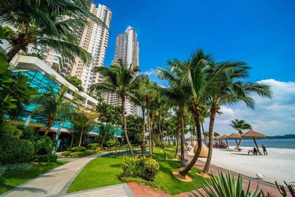 金海湾@danga Bay温馨舒适海景套房三房三厕6-12人适合家庭入住 Johor Bahru